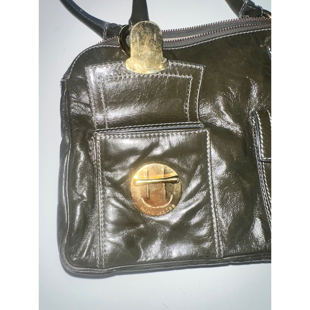 Marc Jacobs Y2KOlive Green Glazed Leather Push Lock Satchel Handbag Gold Hardwar - Picture 10 of 16